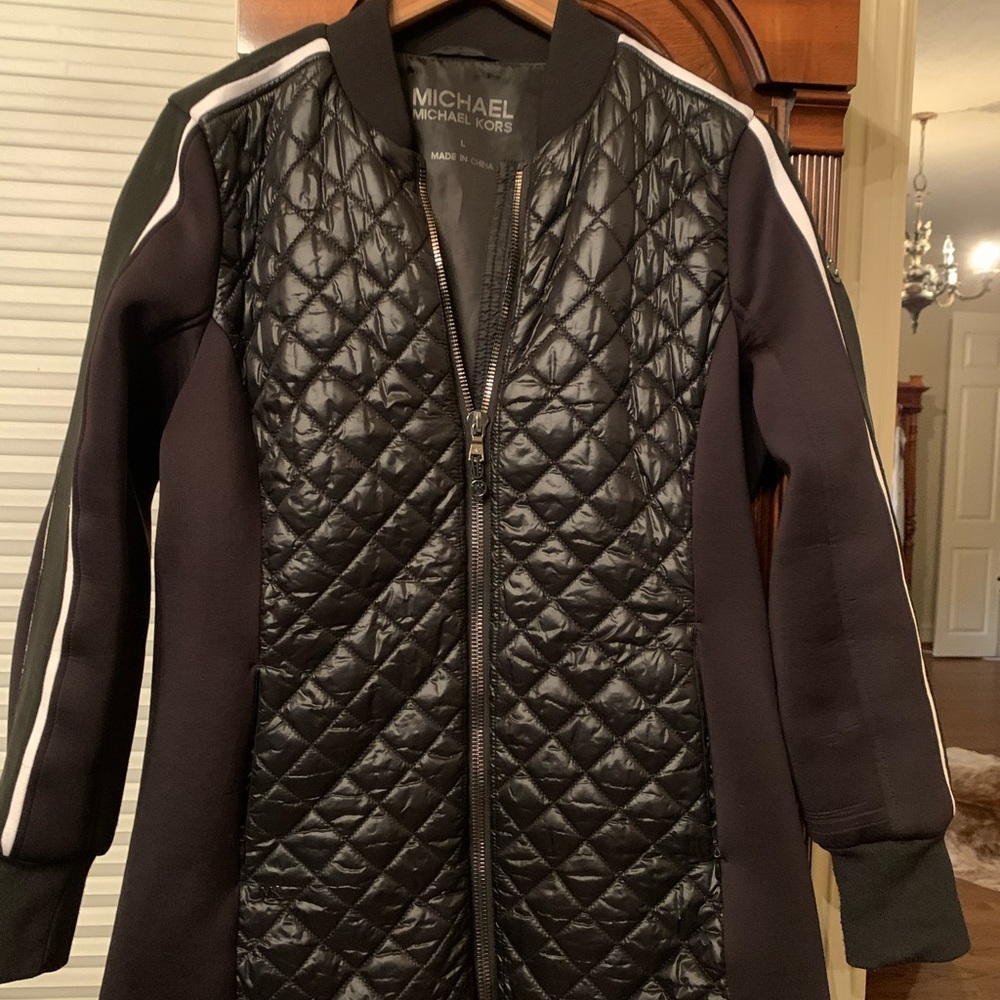 Michael Kors coat size large in good condition.